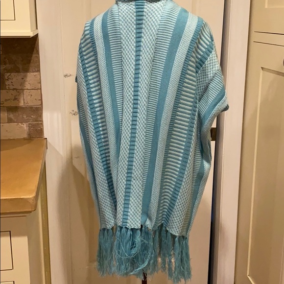 NWOT oversized Anthropologie sweater -one size - Picture 5 of 5